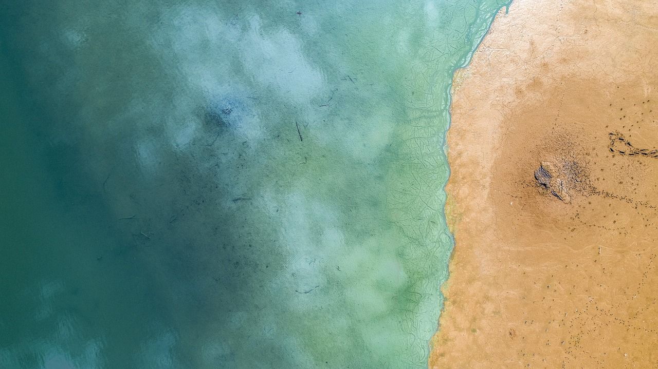 entdecken sie die faszinierende welt der drohnen: neueste modelle, anwendungen, technik-news und tipps rund um drohnen für freizeit, fotografie und professionelle einsätze.