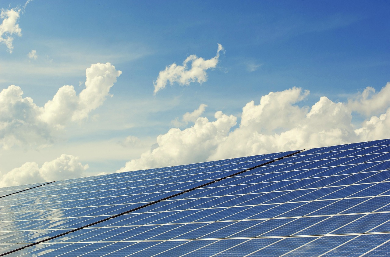 Welche Entwicklungen gibt es bei organischen Solarzellen?