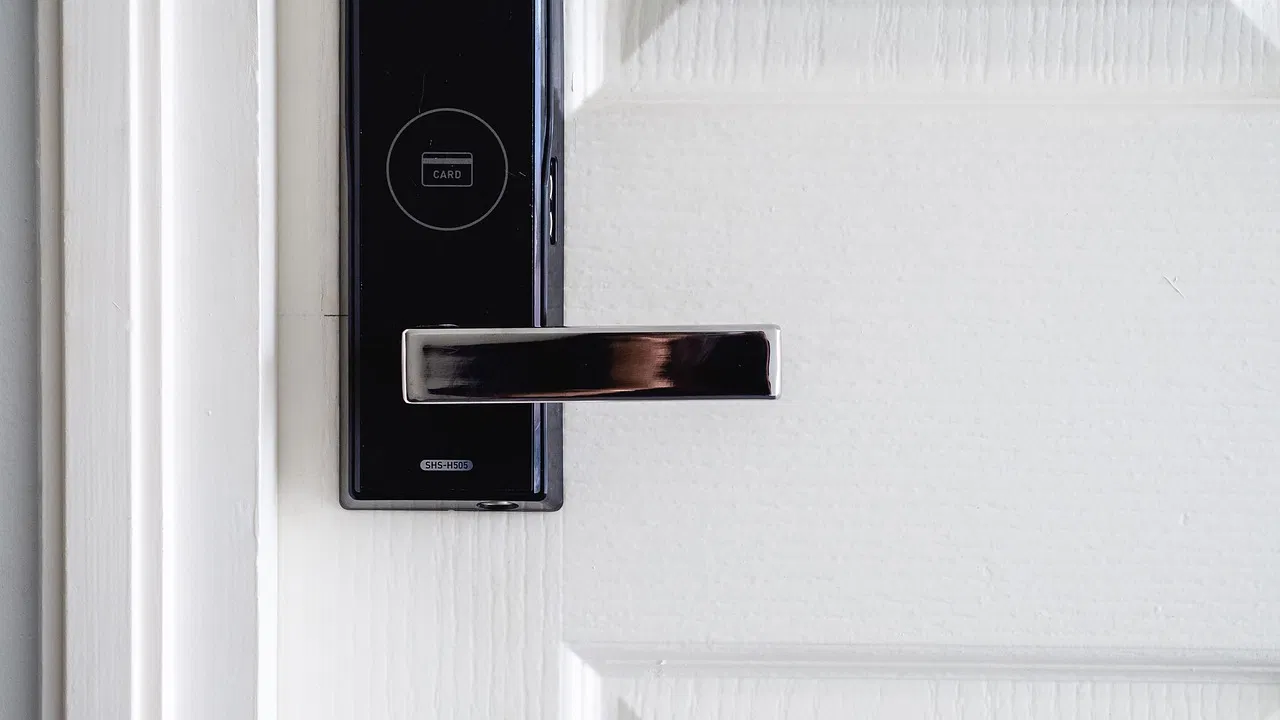 Wie schütze ich meine Smart-Home-Geräte vor Hackern?